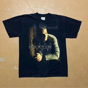 Vintage 1999 Ricky Martin Livin La Vida Loca Tour 2000 Tshirt Large